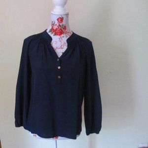 Lilly Pulitzer elsa top small in navy  like new